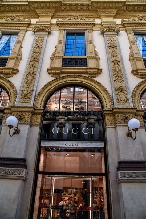 gucci milano galleria